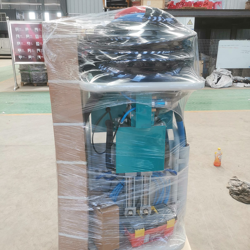 CNMC-E3 polyurethane spraying machine exported to Russia